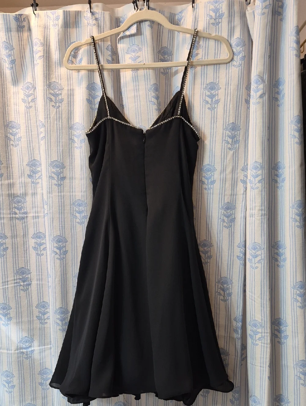 E Francis Rhinestone spaghetti strap Trim Evening Party Black Mini Dress Sz 8